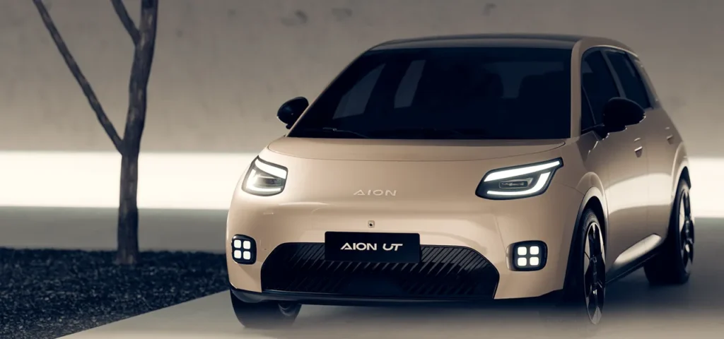Perfil lateral del GAC AION UT